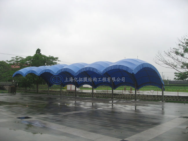 �Ϻ������ִ�ũҵ԰�½��칫��Ĥ�ṹ����