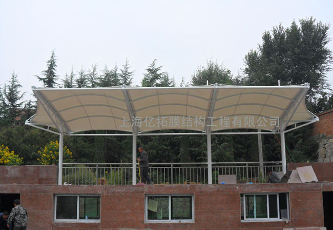 ���ݱϽ�ְҵѧԺĤ�ṹ��̨