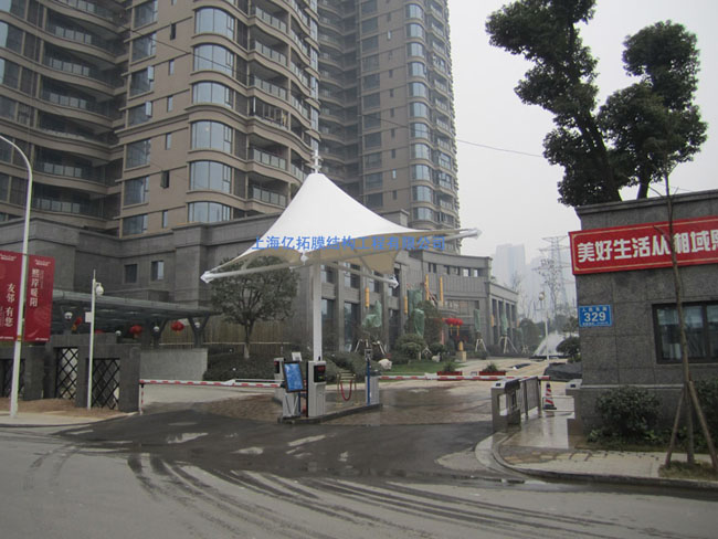 ����������ͤ�����Ĥ�ṹ����