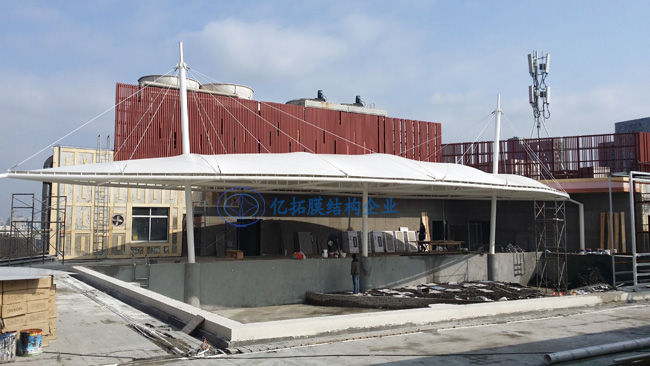 �����к����վƵ���Ӿ��Ĥ�ṹ����������