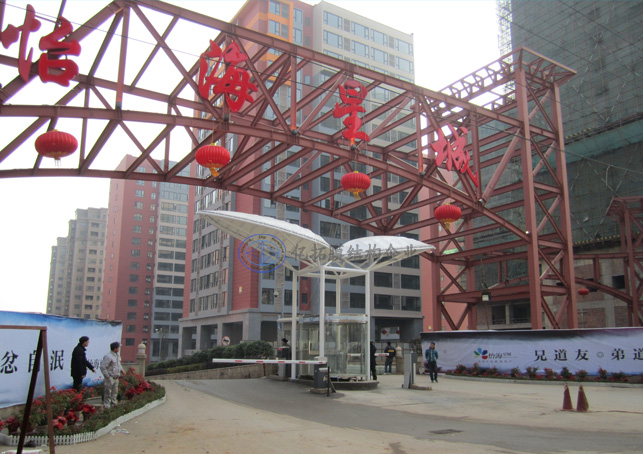 �����ǳǴ�����ڸ�Ĥ�ṹ��ͤ