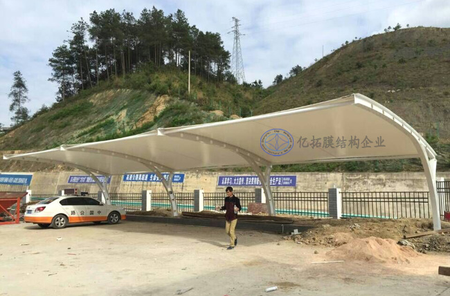 ����ʡ���ٹ�·��������Զ���Ĥ�ṹ����